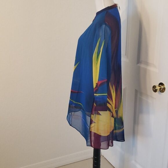 JADE Layered Tunic   - Picture 5 of 16